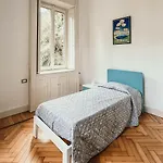 The Queen's - Candela Apartment Stresa