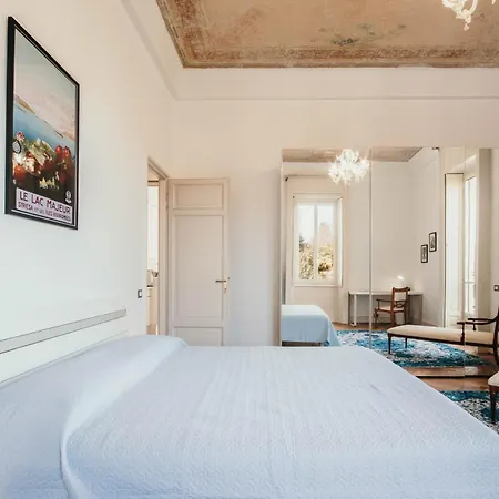Apartment The Queen's - Candela Stresa