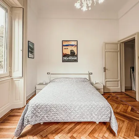 The Queen's - Candela Apartment *