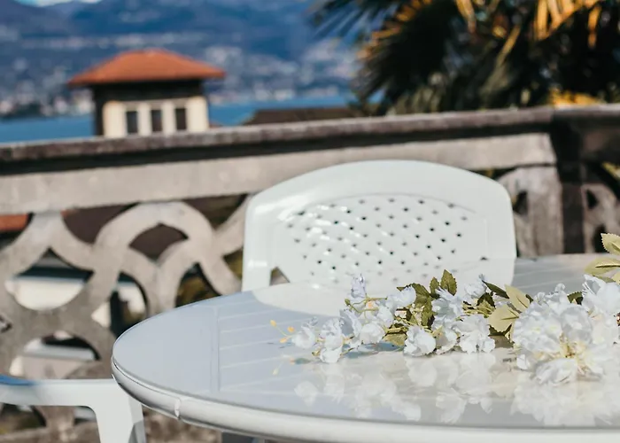 Lejlighed The Queen's - Candela Stresa