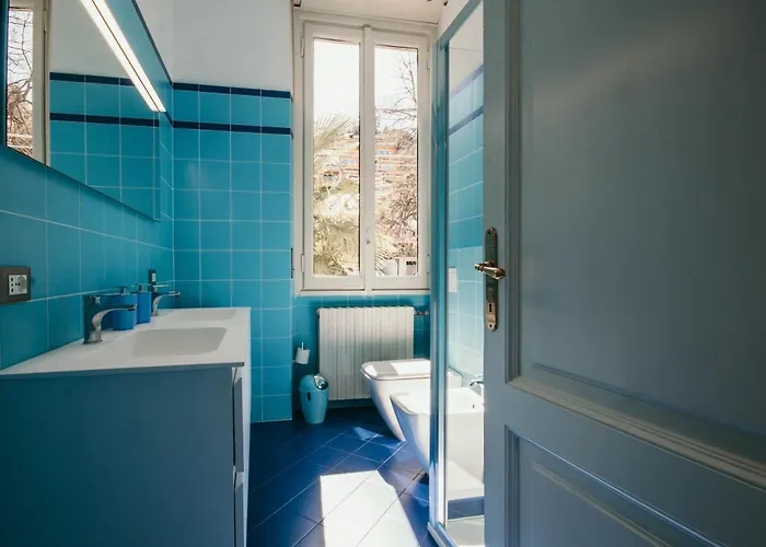 The Queen's - Candela *