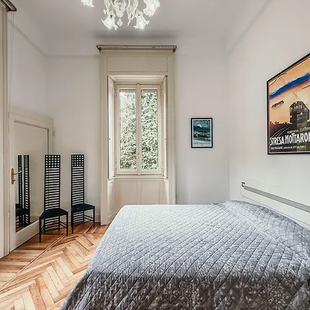 The Queen's - Candela *