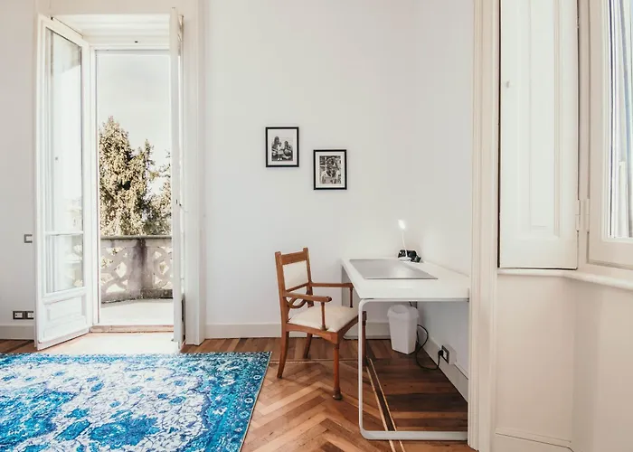 The Queen's - Candela *